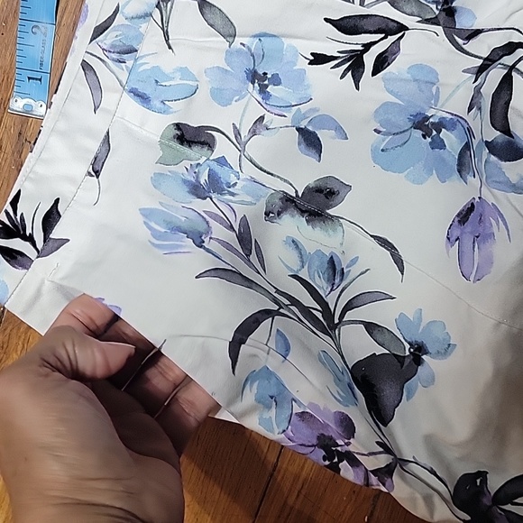 Calvin klein long pants 🌼🪻💐 floral color size 6 99 cotton 2% spandex - Picture 8 of 16